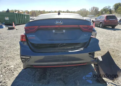 2021 Kia Forte Gt Line из США, поврежденный, VIN 3KPF34AD1ME415710